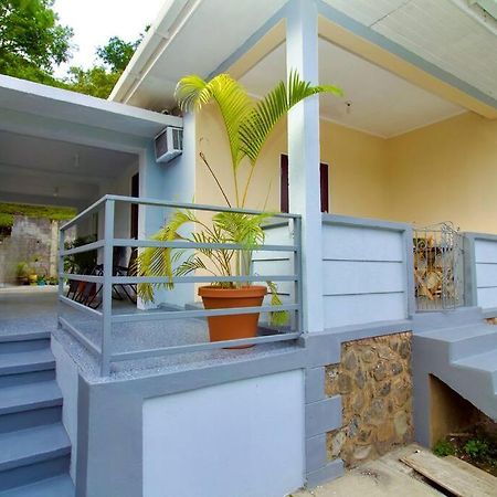 Taylor'S Retreat - 5Min To Sandals Resort & Beach Buccament Exterior photo